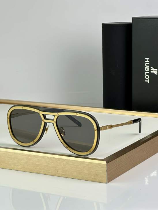 Picture of Hublot Sunglasses _SKUfw72111617fw